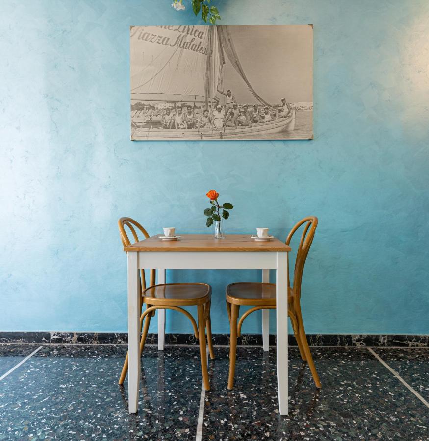 Hotel Greta B&B Rimini Eksteriør bilde