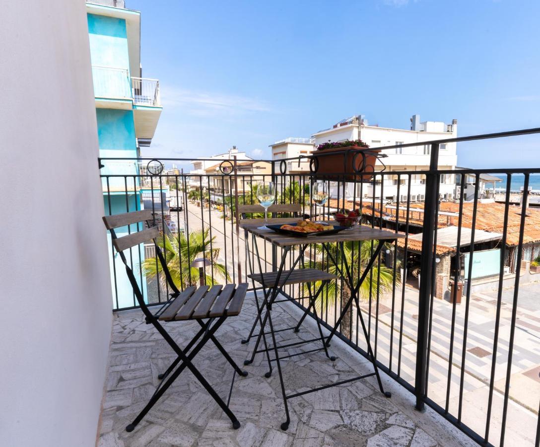 Hotel Greta B&B Rimini Eksteriør bilde