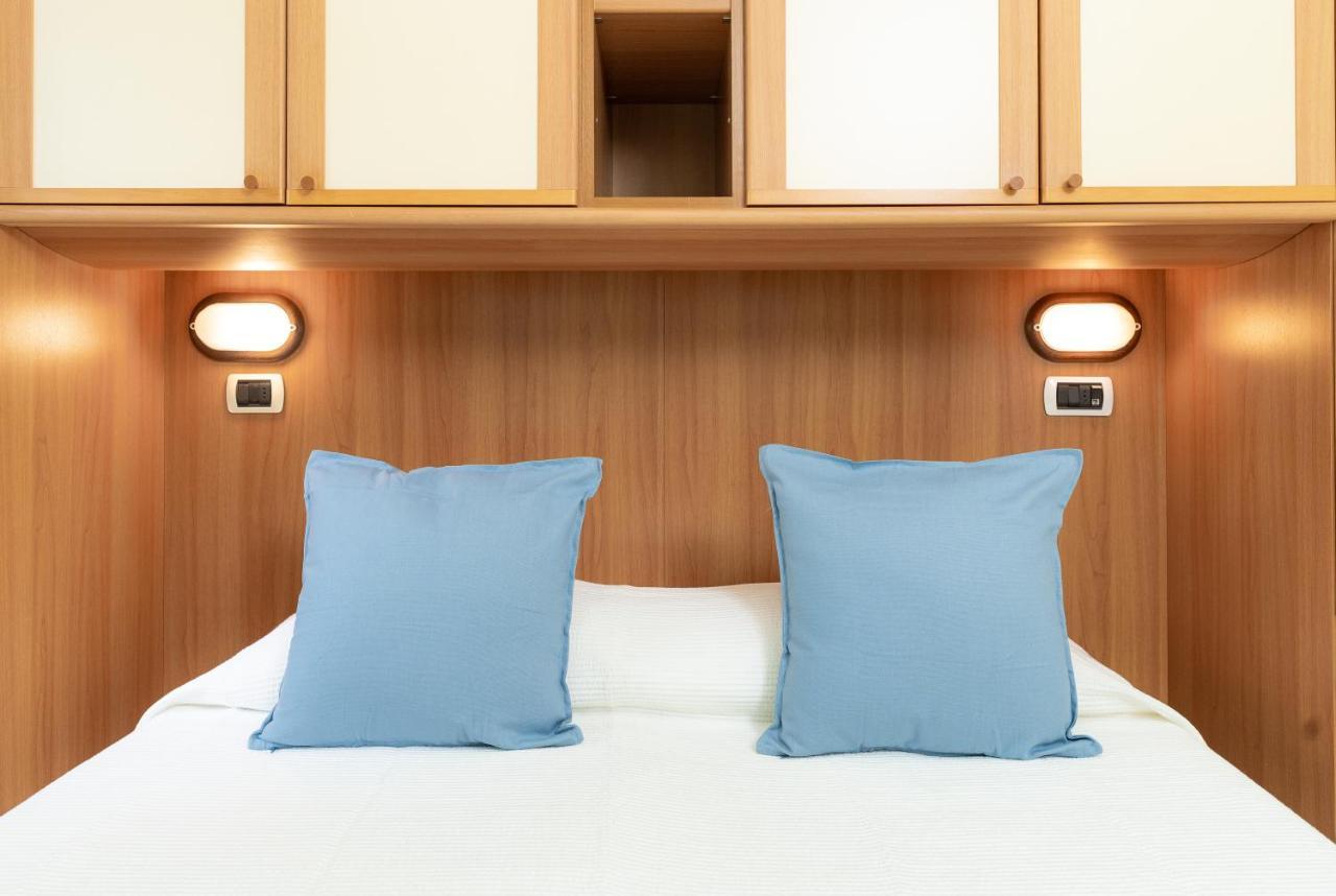 Hotel Greta B&B Rimini Eksteriør bilde