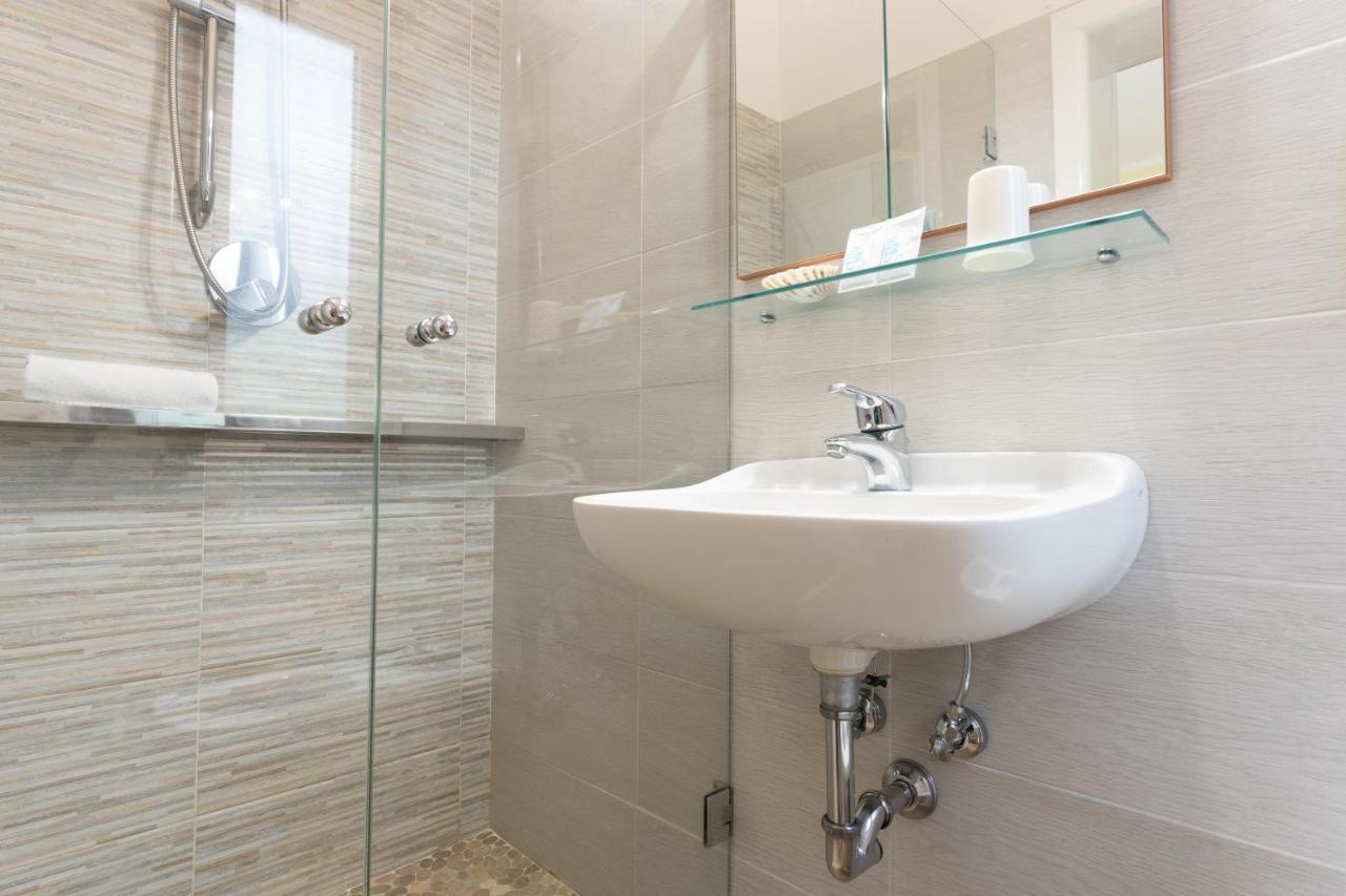 Hotel Greta B&B Rimini Eksteriør bilde